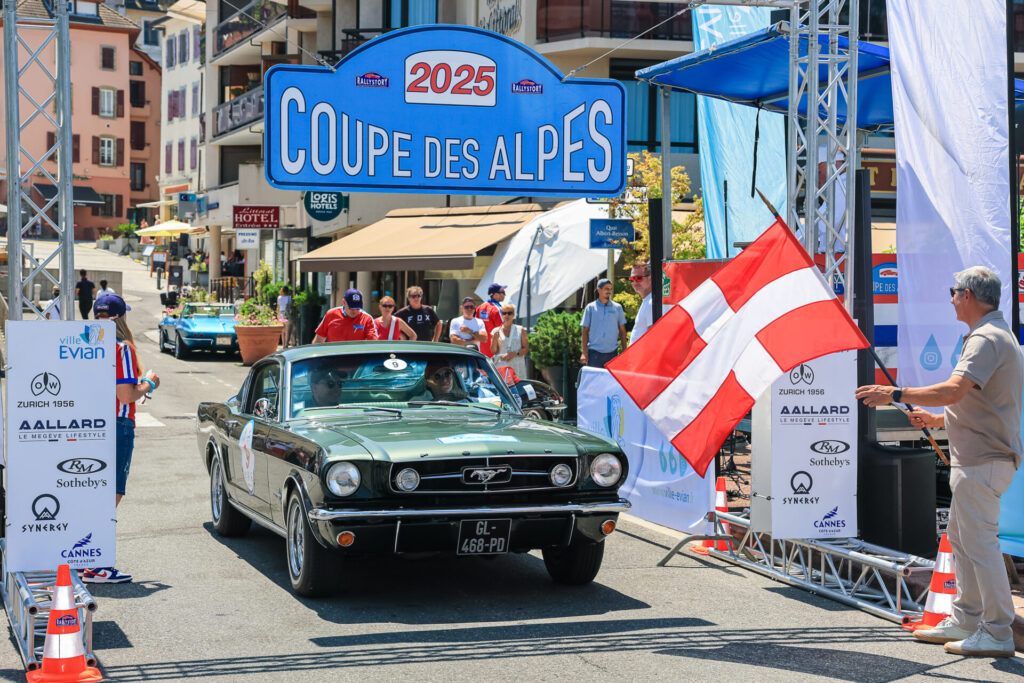 Coupe des Alpes auto d'epoca