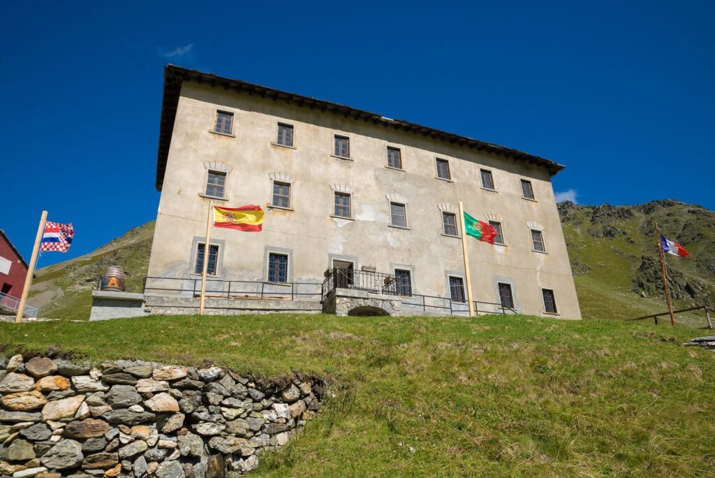 Casa Don Angelo Carioni