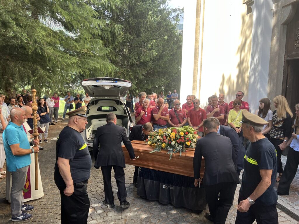 Funerale Curtaz