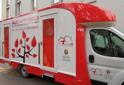 Arriva ad Aosta la nuova Autoemoteca per avvicinare i cittadini alla donazione del sangue