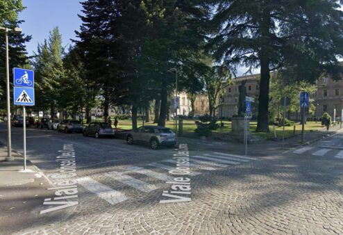 Lavori incrociati in piazza Manzetti, i taxi di Aosta si spostano temporaneamente