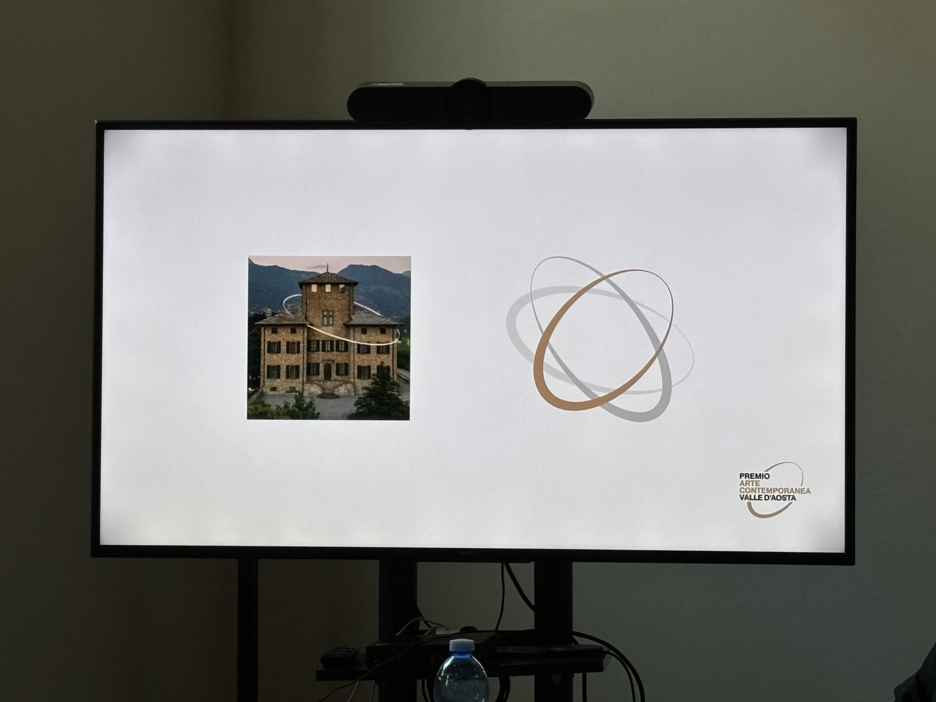 Logo Premio arte Contemporanea