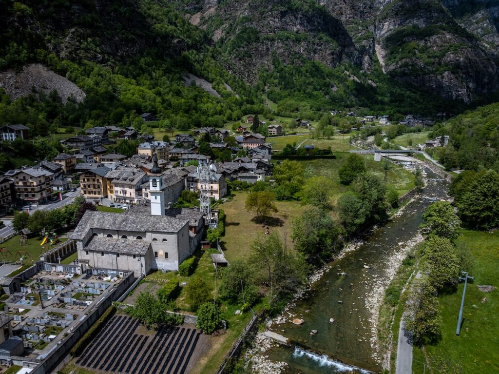 Valle di Gressoney Issime