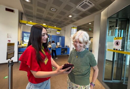 Sempre più over 80 usano l’app di Poste Italiane in Valle d’Aosta