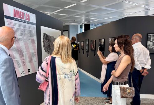 Il Forte di Bard porta la mostra “Magnum America” a Milano Malpensa