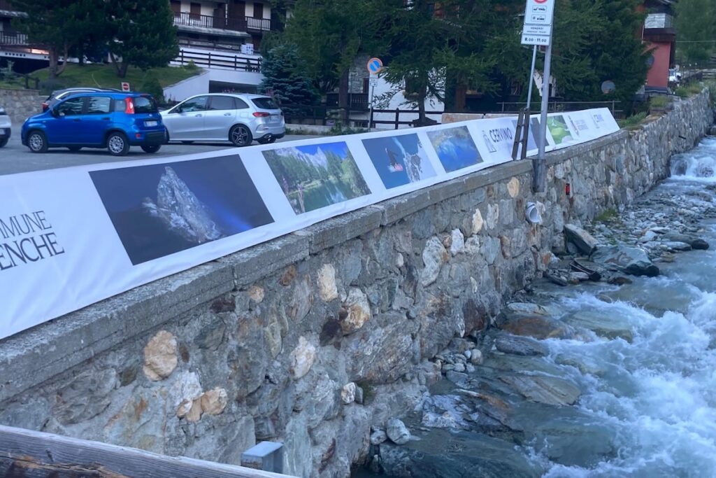 I pannelli che rivestono i New Jersey a Breuil-Cervinia