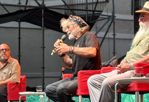 Mauro Corona al Forte di Bard: “La montagna mi ha insegnato a risolvere un metro alla volta”