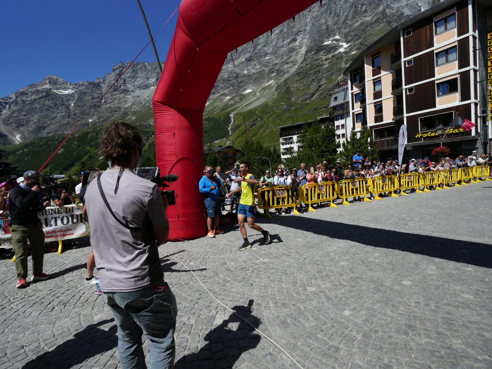 Nadir Maguet tentativo record Cervino