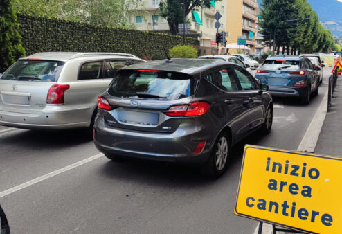 Lavori in corso XXVI Febbraio ad Aosta, lunghe code nella zona dell’Ospedale