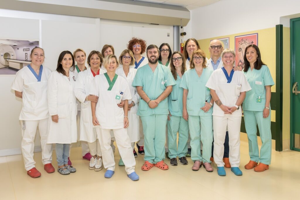 l'equipe di Radioterapia Oncologica copia