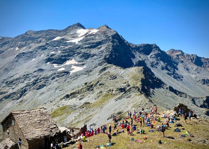 Rencontre au Col du Mont