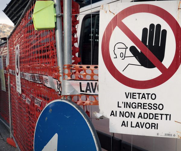 cantiere - lavori - segnaletica