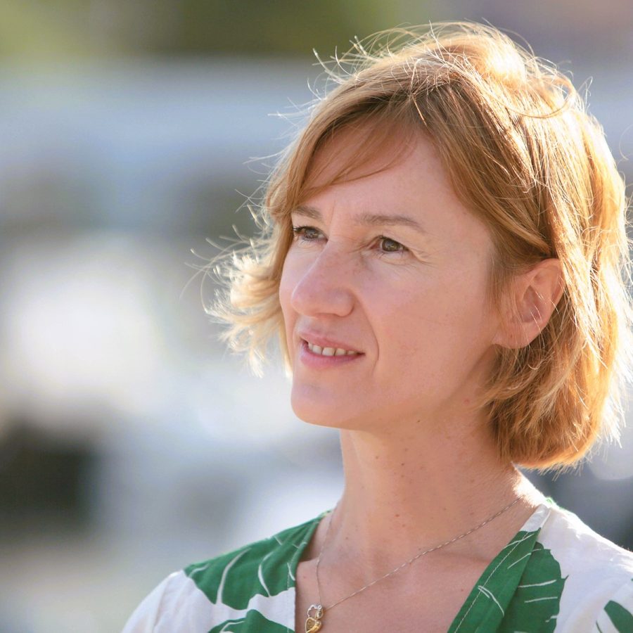 Elvira Mujčić Longitudes