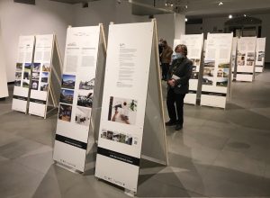 La mostra "Architetture contemporanee sulle Alpi occidentali italiane"