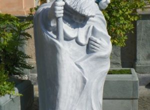 La statua Massimo Clos