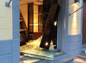 Spaccata alla boutique Gucci a Courmayeur