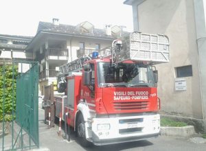 Fumo da un sottotetto