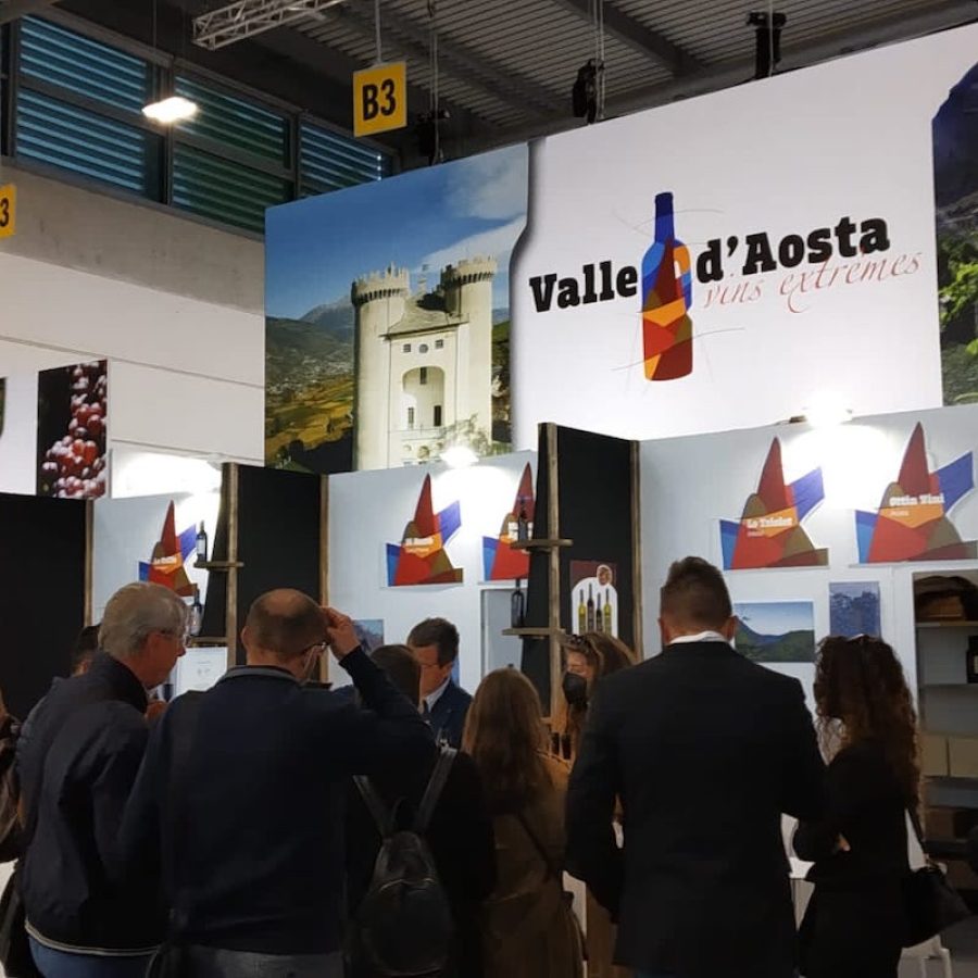 Lo stand della Valle d'Aosta a Vinitaly 2022