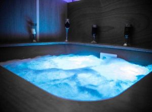 La vasca idromassaggio