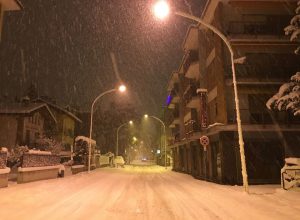 La nevicata durante la notte tra il 12 ed il 13 gennaio ad Aosta