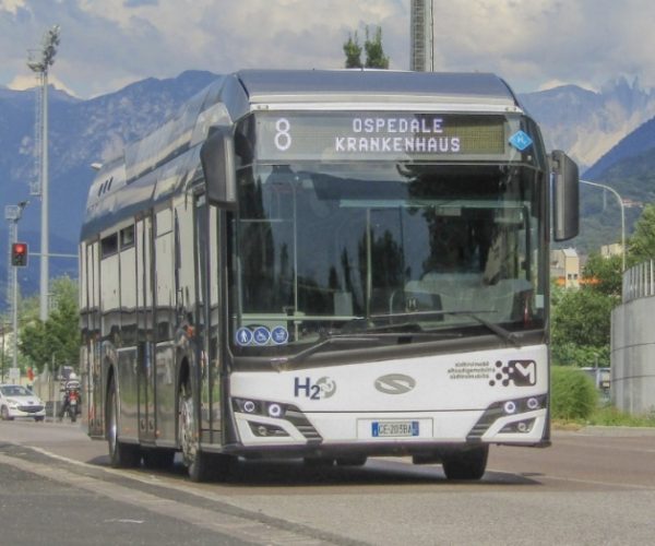 Un autobus a idrogeno