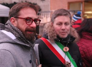 Daniele Viotti e il sindaco Fulvio Centoz