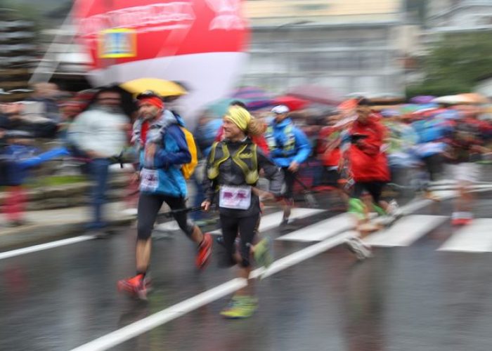 Partenza Tor des Géants 2015 - Foto Evi Garbolino