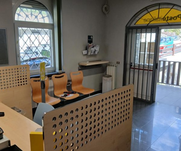 L’ufficio postale di Perloz