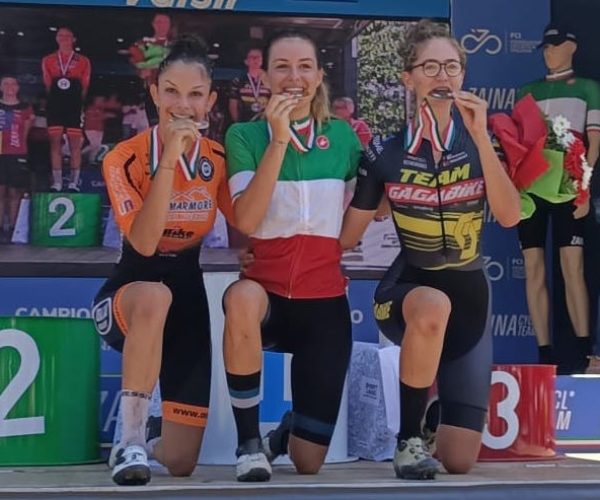 ci xco all f Elisa Giangrasso
