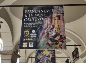La mostra "Biancaneve e il lupo cattivo" di Luzzati, ad Aosta