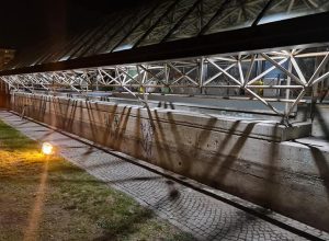 La nuova illuminazione del parcheggio Carrel