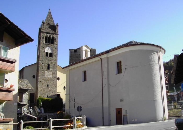 La Chiesa parrocchiale di San Sulpizio ad Arvier - Foto Lovevda