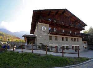 Il municipio di Étroubles - Foto Lovevda