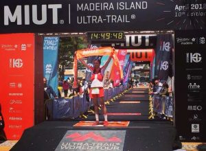 Davide Cheraz all'arrivo del Madeira Island Ultra Trail - foto Instagram