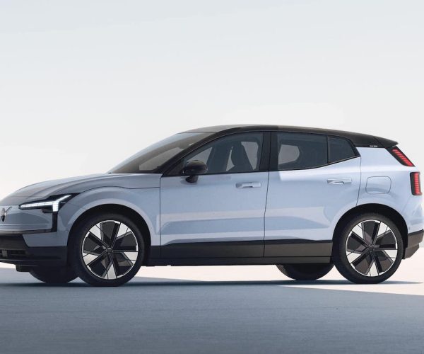 Volvo EX30