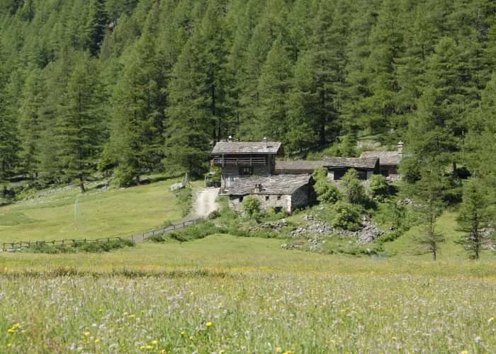 L'azienda agricola e agrituristica di Jeantet prima del 29 giugno