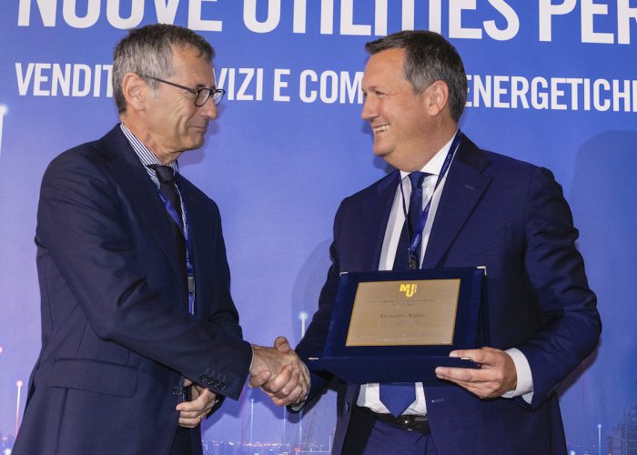 Giuseppe Argirò riceve il premio “Manager Utilities Andrea Gilardoni 2022”