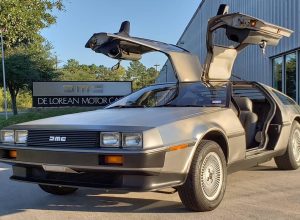 La DeLorean DMC-12 - Foto Facebook DeLorean Motor Company