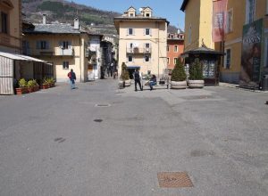 Piazza Roncas