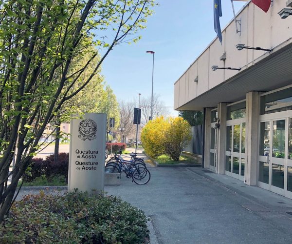 La Questura di Aosta - Foto Facebook
