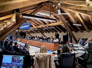 Il Consiglio comunale di Aosta - Foto Facebook Comune di Aosta