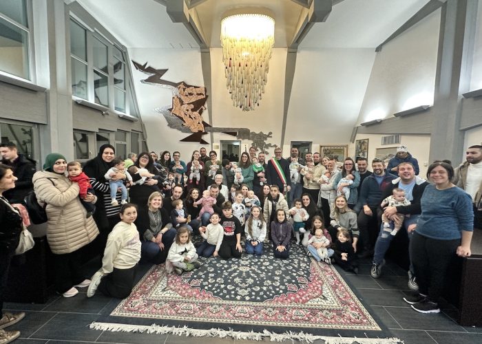 La cerimonia a Saint-Vincent per i nati nel 2025