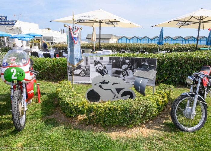 Il monumento ad Angelo Bergamonti a Riccione