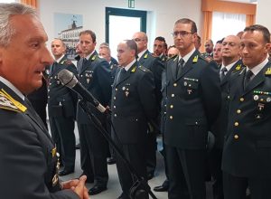 Il comandante generale della Gdf, Generale di Corpo d'Armata Giorgio Toschi ad Aosta