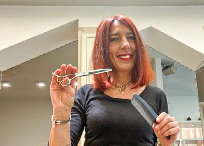 Azzione Capelli