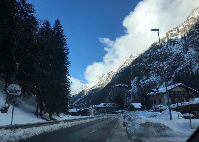 strada Gressoney-Saint-Jean 4 marzo 2024