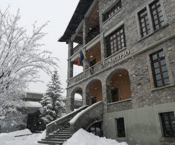 Il Municipio di Courmayeur