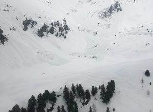 Valanga Pila Lago Chamolé