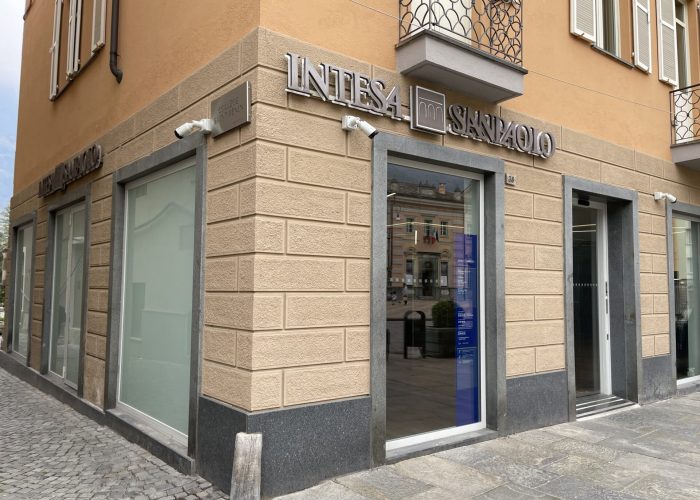 La banca Intesa Sanpaolo