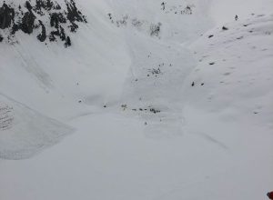 Valanga Pila Lago Chamolé